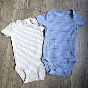 3/$6 Carter's Light Blue and Gray Bodysuits 2 Pack Size 3M